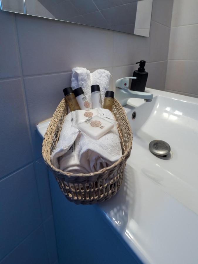 Sakura -Maisonnette Gare Giverny Villa เวอร์นอน ภายนอก รูปภาพ